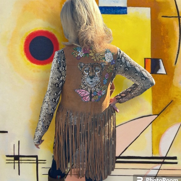 Berman Buckskin vintage long fringe suede vest handpainted cheetah flowers sz SM - Picture 10 of 16
